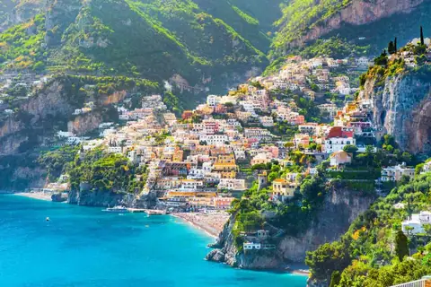Cinque Terre Vs. Amalfi Coast: Which One is the Best Italian Coast Destination?